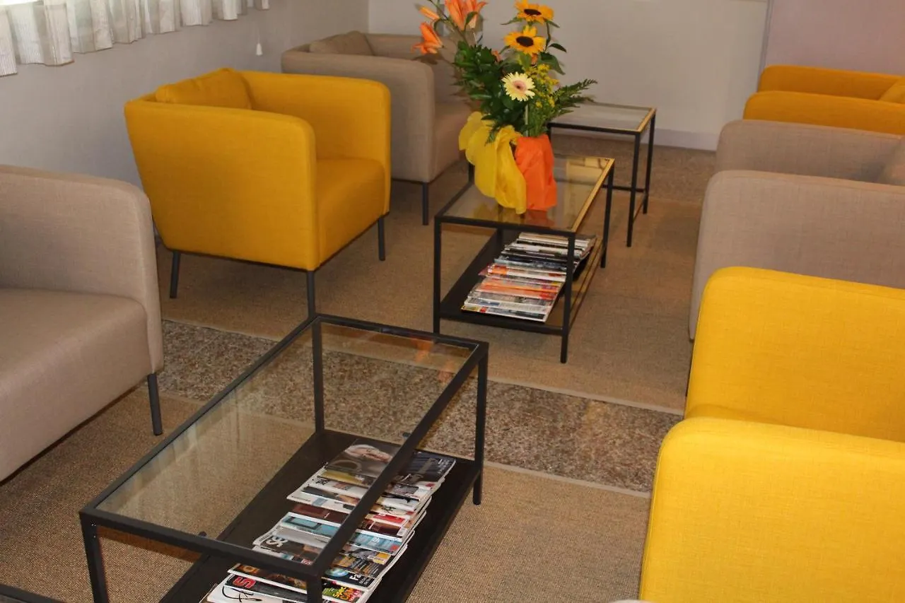 Hotel Apis Римини