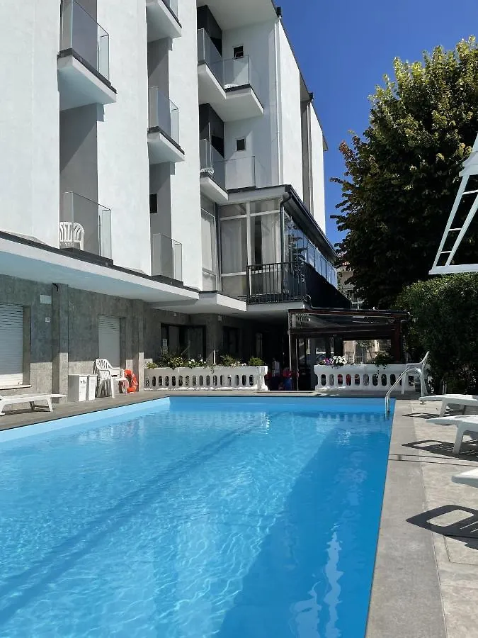 Hotel Apis Римини